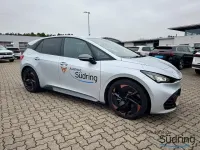 Gebraucht Cupra Born 169 kW (231 PS) 2024 Geysirsilber Kleinwagen