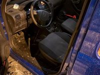 Usata Opel Combo 90 CV (66 kW) 2006 Blu Monovolume