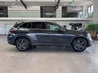Gebraucht Mercedes GLC300 AMG 269 PS (197 kW) 2025 Schwarz SUV