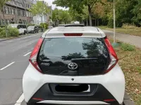 Gebraucht Toyota Aygo 69 PS (50 kW) 2019 Weiß Kleinwagen