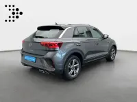 Gebraucht VW T-Roc R-line 150 PS (110 kW) 2023 Indiumgrau metallic SUV