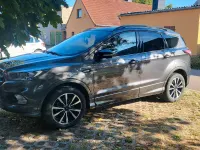 Gebraucht Ford Kuga ST-Line 150 PS (110 kW) 2018 Grau SUV