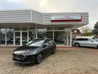 Gebraucht Ford Focus Titanium 125 PS (91 kW) 2023 Schwarz Limousine