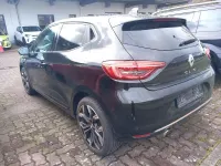 Gebraucht Renault Clio 140 PS (102 kW) 2022 Black pearl metallic Kleinwagen