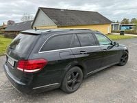 Second-hand Mercedes E220 170 CP (125 kW) 2015 Negru Break