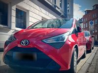 Gebraucht Toyota Aygo 72 PS (52 kW) 2018 Schwarz Kleinwagen