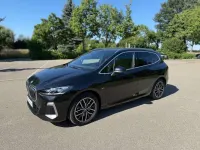 Gebraucht BMW 230 M Sport 150 PS (110 kW) 2023 Saphirschwarz Van / Kleinbus