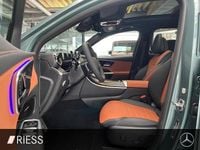 Gebraucht Mercedes GLC450 AMG line 367 PS (269 kW) 2026 Metalliclack verdesilber SUV