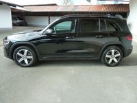 Gebraucht Mercedes GLB220 Night 190 PS (139 kW) 2024 Schwarz SUV