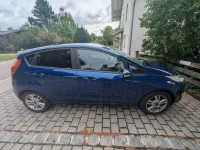 Gebraucht Ford Fiesta SYNC Edition 101 PS (74 kW) 2015 Blau Kleinwagen