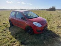 Gebraucht Renault Twingo Expression 58 PS (42 kW) 2010 Rot Kleinwagen