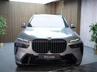 Gebraucht BMW X7 M Sport 352 PS (258 kW) 2024 Skyscraper grau metallic SUV