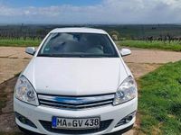 Gebraucht Opel Astra GTC 90 PS (66 kW) 2008 Weiß Coupé