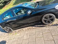 Gebraucht Mercedes A180 122 PS (89 kW) 2013 Schwarz Limousine