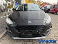 Gebraucht Ford Focus Active 150 PS (110 kW) 2021 Schwarz Limousine