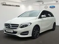 Gebraucht Mercedes B200 Urban 156 PS (114 kW) 2017 Weiß braun Kleinwagen
