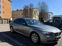 Gebraucht BMW 730 Sport Line 258 PS (189 kW) 2012 Grau Limousine