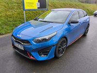 Gebraucht Kia ProCeed 204 PS (150 kW) 2023 (b3l) blue flame met. (metallic) Kombi