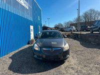Gebraucht Opel Insignia Edition 140 PS (102 kW) 2009 Grau Limousine