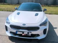 Gebraucht Kia Stinger GT 370 PS (272 kW) 2018 Weiß Kleinwagen