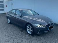 Gebraucht BMW 320 Luxury Line 184 PS (135 kW) 2012 Limousine