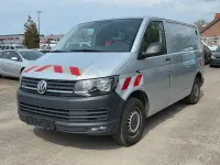Używany VW Transporter 150 KM (110 kW) 2018 Srebrny Van