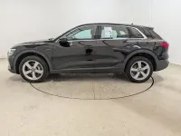 Używany Audi e-tron Comfort 230 kW (313 KM) 2022 Czarny SUV