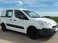 Gebraucht Peugeot Partner 90 PS (66 kW) 2013