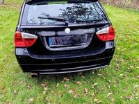 Gebraucht BMW 320 163 PS (119 kW) 2007 Kombi