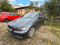 Gebraucht BMW 330 240 PS (176 kW) 1996 Grau Limousine
