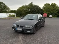 Gebraucht BMW 316 99 PS (72 kW) 1990 Schwarz Limousine