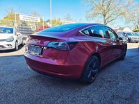 Käytetty Tesla Model 3 Standard Range Plus 225 kW (306 HP) 2021 Punainen Sedan