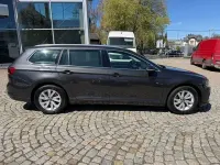 Usata VW Passat Business 150 CV (110 kW) 2023 Grigio Station wagon
