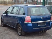 gebraucht Opel Zafira B Edition 1,8 Benzin