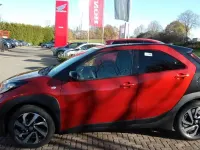 Neu Toyota Aygo X 72 PS (52 kW) 2025 Chillired SUV
