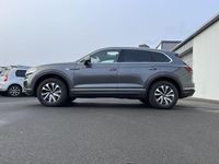 Gebraucht VW Touareg Elegance 286 PS (210 kW) 2022 Siliziumgrau SUV