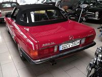 Gebraucht Mercedes SL280 185 PS (136 kW) 1984 Rot Cabrio