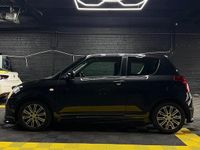 Gebraucht Suzuki Swift 92 PS (67 kW) 2010 Schwarz Kleinwagen