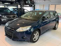 Gebraucht Ford Focus 95 PS (69 kW) 2013 Blau Limousine