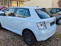 Gebraucht Skoda Fabia Cool Plus 60 PS (44 kW) 2018 Weiß Limousine