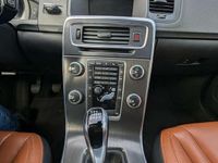 Gebraucht Volvo V60 Summum 181 PS (133 kW) 2014 Schwarz Kombi