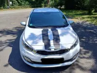 Gebraucht Kia Ceed Spirit 135 PS (99 kW) 2013 Weiß Kleinwagen