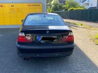 Gebraucht BMW 323 M Sport 170 PS (125 kW) 2000 Schwarz Limousine