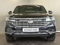 gebraucht VW Touareg 3.0 TDI Elegance 4M AID+ACC+SIDE+KAM+AHK