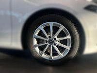 Gebraucht Mercedes A250 Progressive 224 PS (164 kW) 2019 Weiß Limousine