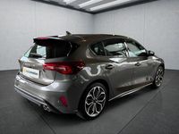 Gebraucht Ford Focus 125 PS (91 kW) 2024 Grau Limousine