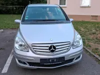 Gebraucht Mercedes 180 109 PS (80 kW) 2006 Silber Limousine