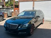 Gebraucht Mercedes E500 388 PS (285 kW) 2010 Schwarz Kombi