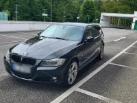 Gebraucht BMW 320 184 PS (135 kW) 2010 Schwarz Kombi