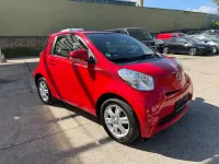 Gebraucht Toyota iQ Basis 68 PS (50 kW) 2009 Rot Kleinwagen